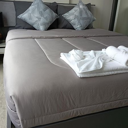 The Base Pattaya By Nami Aparthotel Exterior photo