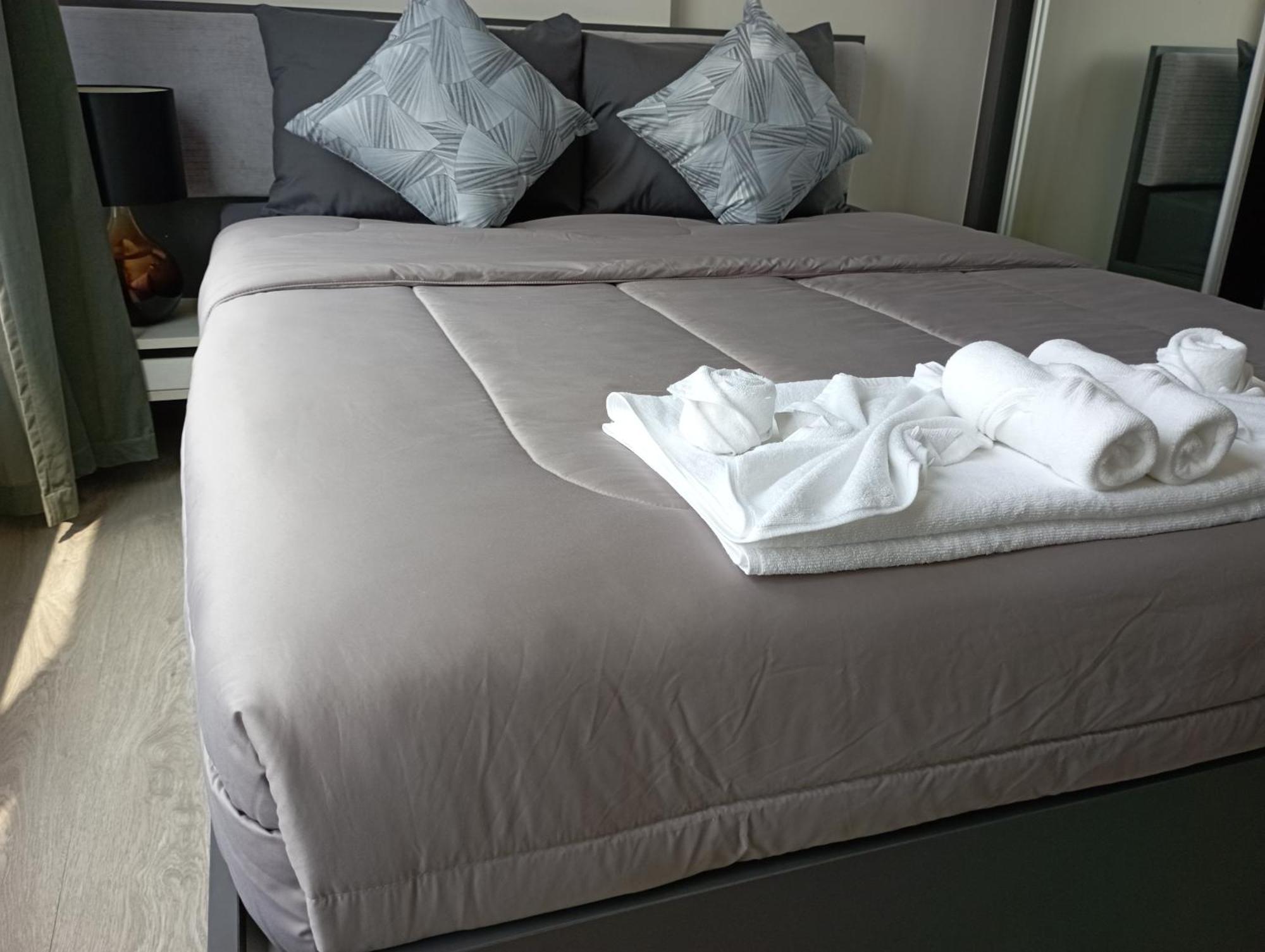 The Base Pattaya By Nami Aparthotel Exterior photo